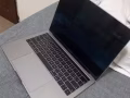 Macbook pro 13-inch,512G,touch bar
