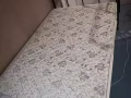 出售9成新床垫
