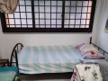 Sembawang drive 三巴旺大牌470普通房招1位女搭房(三人一間)