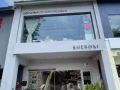 新加坡荷兰村 高薪聘请美容师