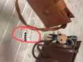 两个时尚女包，一次没用过，