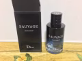 100ml香水一瓶