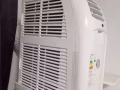 冷氣機