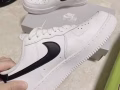 Nike 空軍一號  ✓