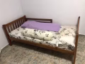 三个实木床出售