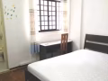 淡濱尼11街女生床位