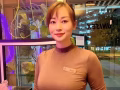 淡濱尼附近，跪背指壓油推手法好.