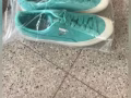 闲置鞋子出售耐克9成新$25、Puma 鞋子全新$30，两双一起拿$50。