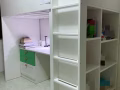 單人閣樓床，上面睡床下面學習桌，99成新