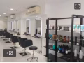 武吉士头发店出顶