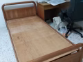 $25实木床出售