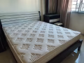 Queen size 双人床+床垫