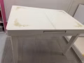 伸缩餐桌