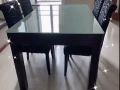 美观大方的餐桌