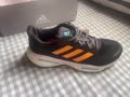 阿迪达斯boost