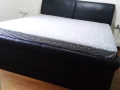 双人床架 King Size