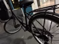 賣轎車