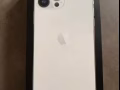 低价出售全新iPhone 13pro max 256G