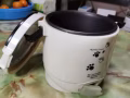 行李箱，背包風扇，烤箱，洗衣機，電熱水壺，電飯鍋，炒鍋，柜子，桌子，茶