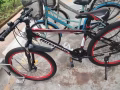 油池地鐵站出售自行車