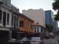 靠近劳明达+惹兰勿刹+花啦公园三个地铁站有男女床位包水电网冷气四人间不抽烟不做饭不打呼噜