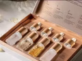 为期4周的高效护理解决方案，从水分弹性护理到美白，提拉和抗衰老～