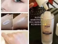 珠光隔离霜【又称妆前乳-抗氧化、美白和维他命可以帮助提亮肤色】
