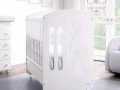 嬰兒床出售 ＄50
