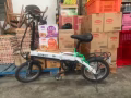 出一輛電動車