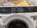 Electrolux 9kg 电冰箱