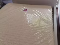 全新雙人床，床點
