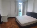 裕华园地铁站旁公寓parc Oasis 有房间出租，无屋主，无中介费。