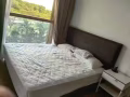 雙人床