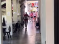 Bukit gombak 地铁站对面 黄格出租