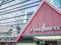 莱佛士地鉄站出口#b1外带小吃店$6300/歺厅$21600/-美食店莱佛士广场店铺出租 面积140方尺