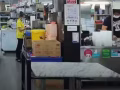 大执照摊位出租  冷气食阁大执照摊位出租/转让，可以申请外劳，适合小炒以及其他美食。详情请联络经理：