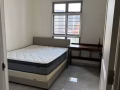 Margaret Drive Common room rental $1400