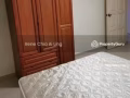 湖畔 组屋普通房 850  一个女生