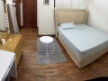 巴耶利峇地铁站C出口附近。主人房出租。$1650