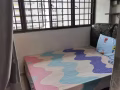 兀兰地铁站对面有单间出租，随时可以入住，水电网全包