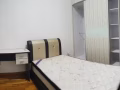 實龍崗公寓普通房出租