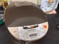自用电饭煲