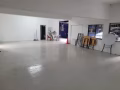 出顶仓库，办公室  Warehouse and Office Space for Takeover