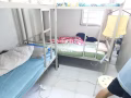 裕廊东女床位，男床位