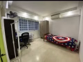 红线地铁站卡迪（Khatib）BLK 828（760828）找一位女士搭房，3分钟到地铁