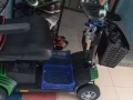 電動四輪老人車