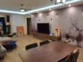 📢 三巴旺五房式祖屋出租！近地铁站，生活便利！ 🏡