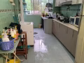 我有1个女床位出租