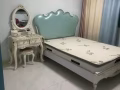 漂亮主人房出租