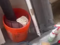 師傅專業又耐心，冷氣清洗更省心！ 認真對待每一台冷氣。洗得不幹凈不收費，您說了算。